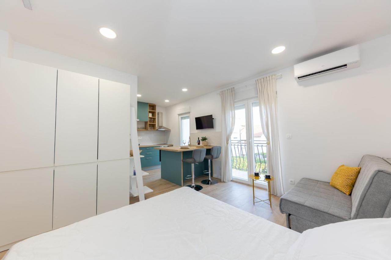 Studio Apt Breeze สปลิท ภายนอก รูปภาพ