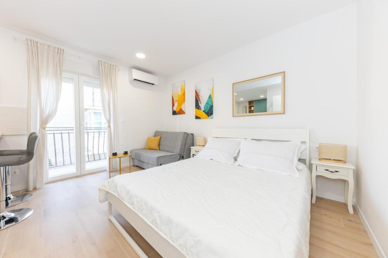 Studio Apt Breeze สปลิท ภายนอก รูปภาพ
